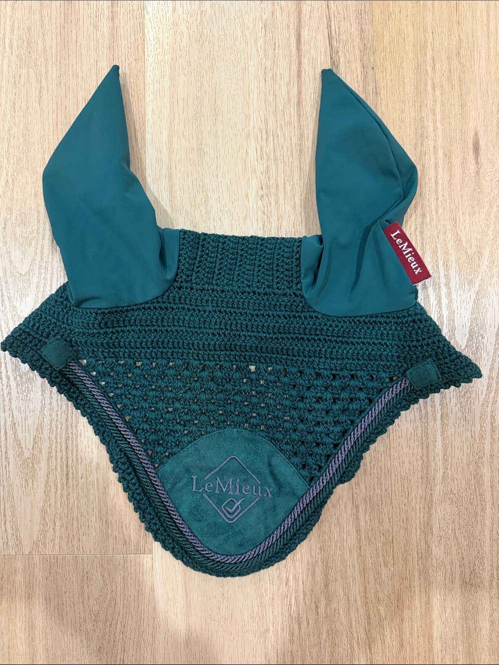 Lemieux fly bonnet